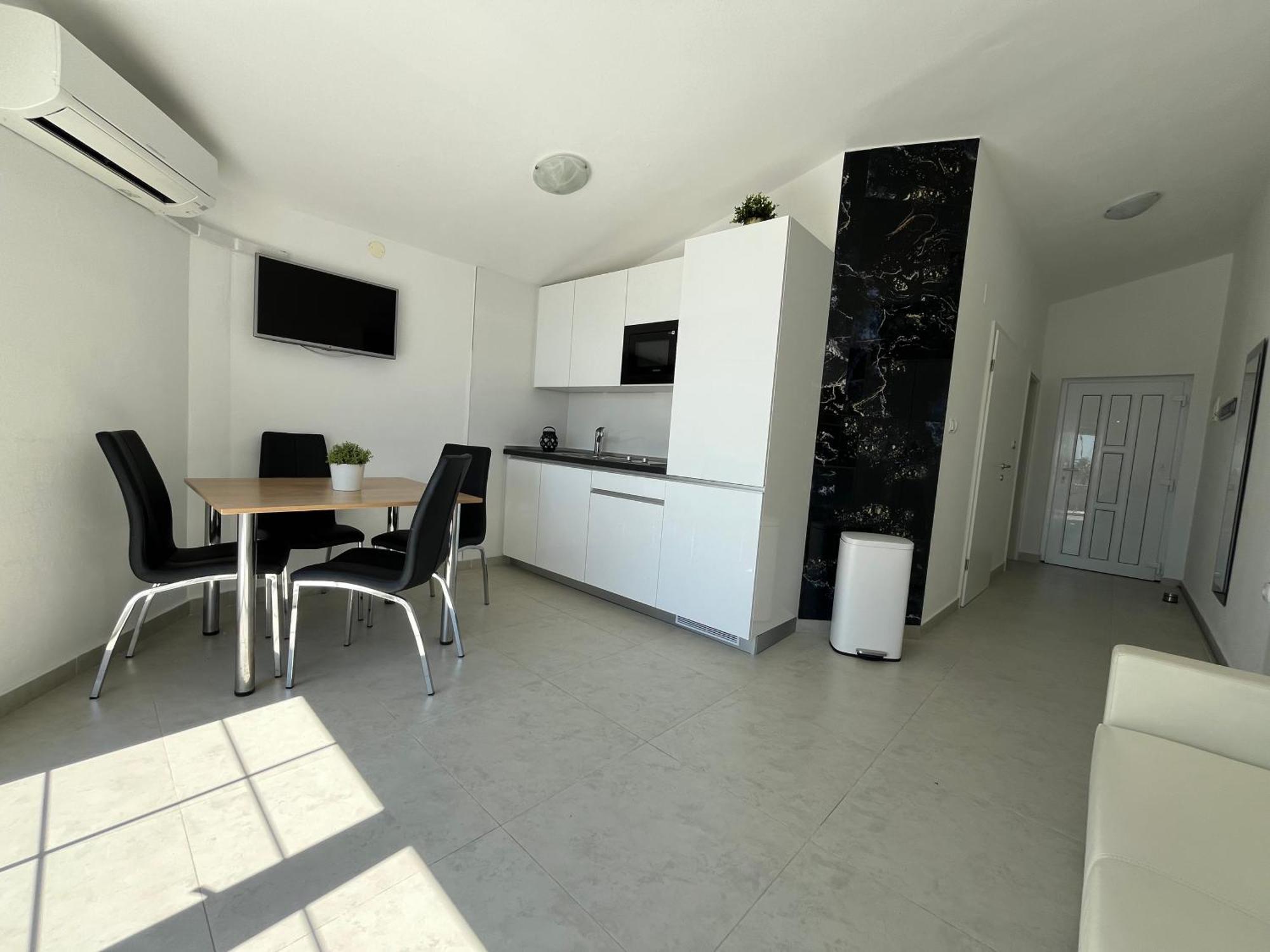Mirakul Apartments Vir Extérieur photo